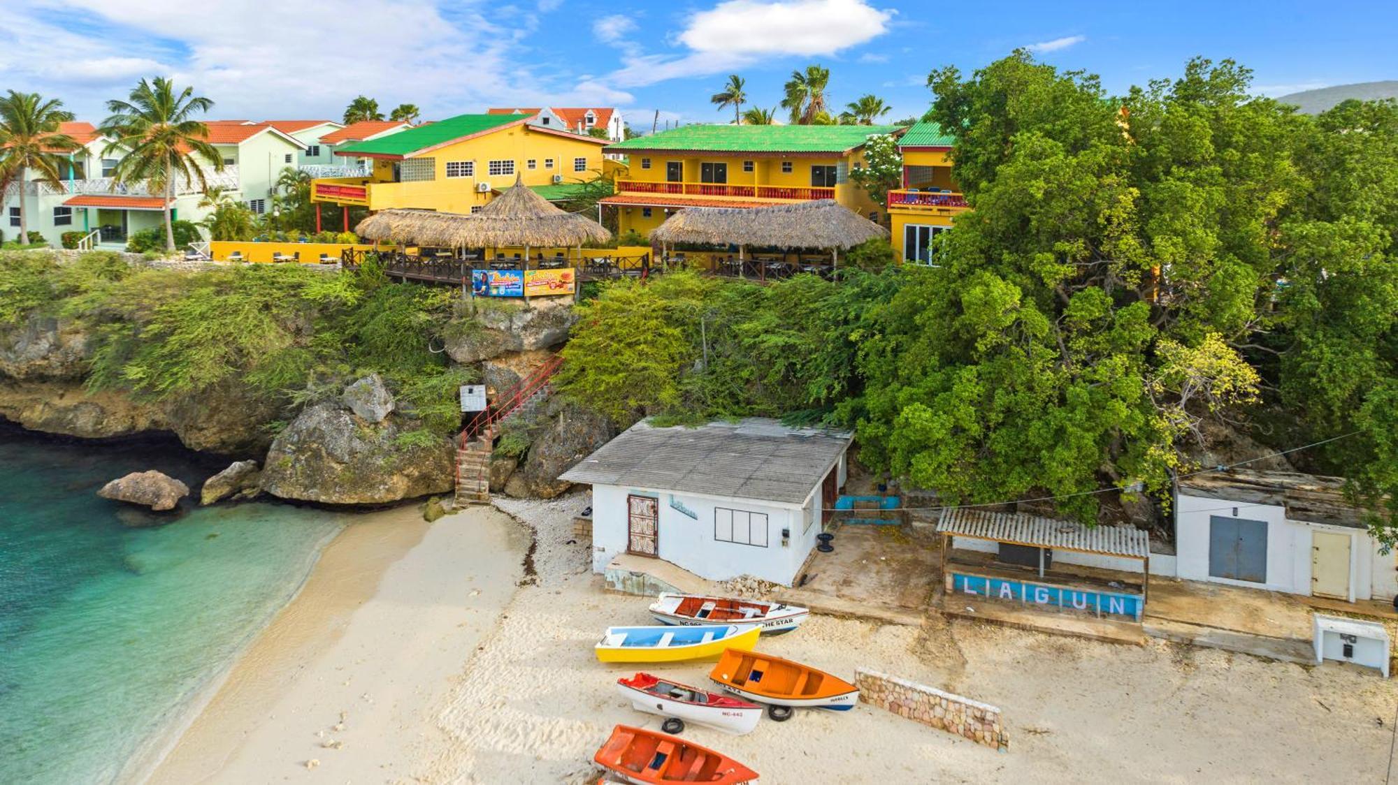 Bahia Apartments & Diving Lagun Exterior photo