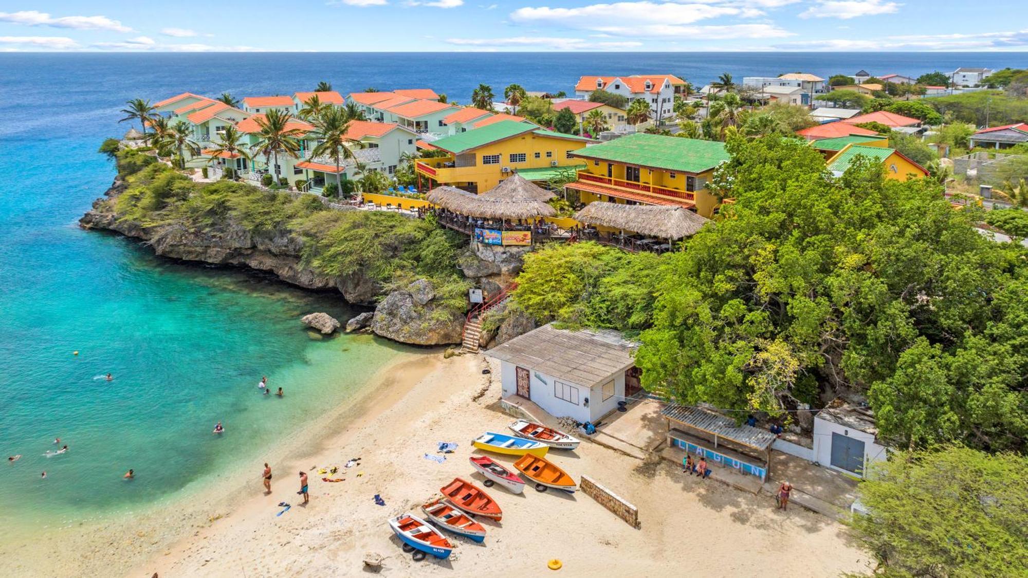 Bahia Apartments & Diving Lagun Exterior photo